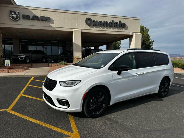 2026 Chrysler Pacifica Select for sale in Cottonwood, AZ