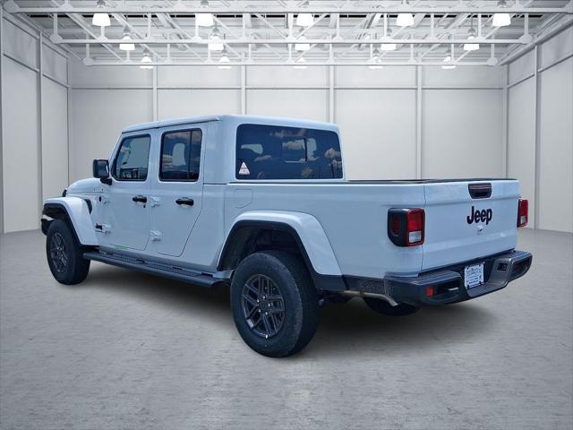 2026 Jeep Gladiator GLADIATOR SPORT S 4X4 2026 Jeep Gladiator GLADIATOR SPORT S 4X4