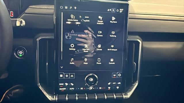 2026 GMC Acadia Elevation AWD