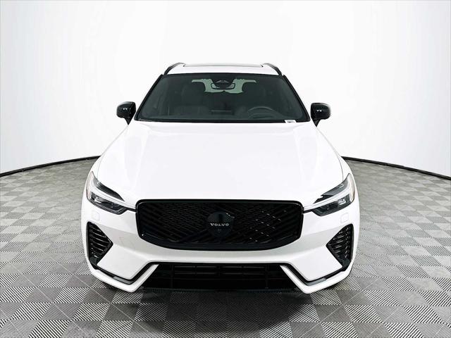 2026 Volvo XC60 Plug-In Hybrid Black Edition Ultra, T8 AWD Electric/Gasoline, Dark