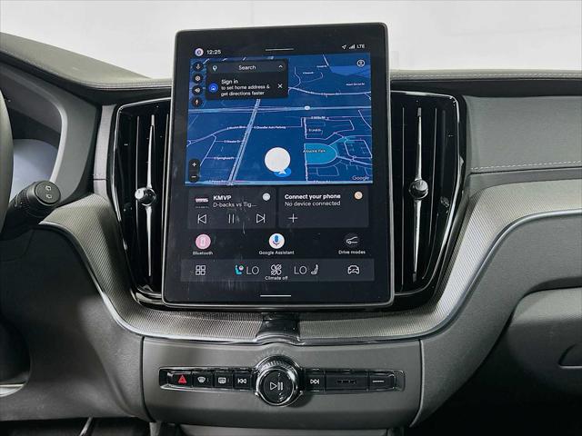 2026 Volvo XC60 Plug-In Hybrid Black Edition Ultra, T8 AWD Electric/Gasoline, Dark