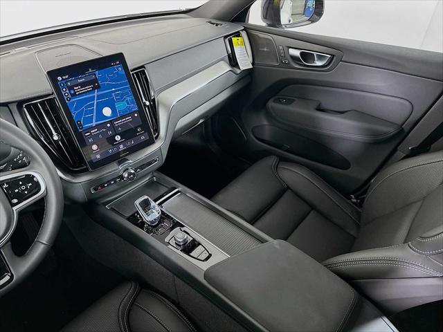 2026 Volvo XC60 Plug-In Hybrid Black Edition Ultra, T8 AWD Electric/Gasoline, Dark