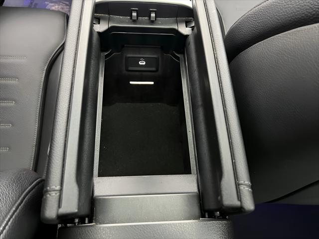 2025 Mercedes-Benz GLC 4MATIC