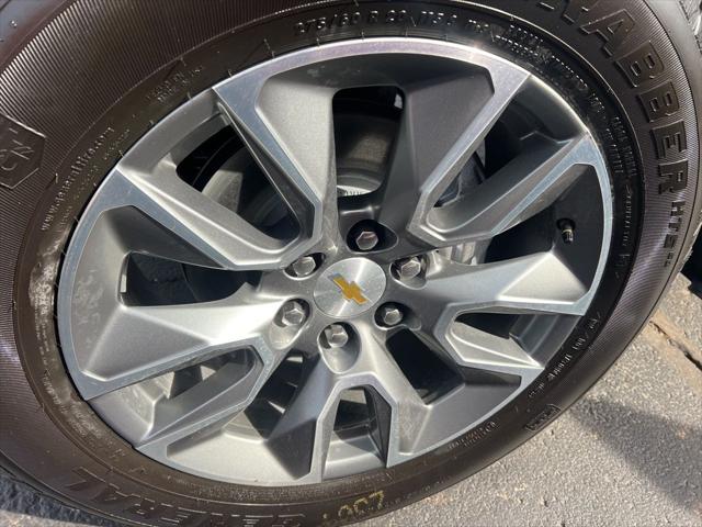 2026 Chevrolet Silverado 1500 4WD Crew Cab Short Bed LT with 2FL