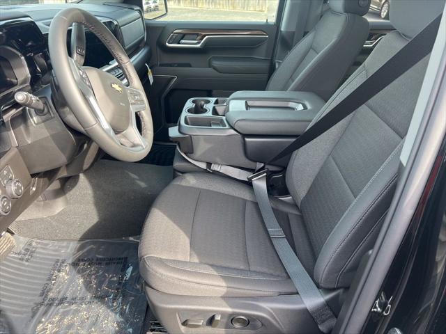 2026 Chevrolet Silverado 1500 4WD Crew Cab Short Bed LT with 2FL