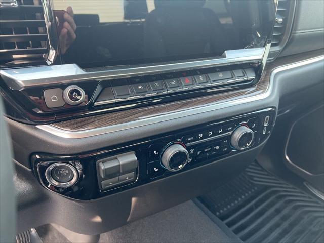 2026 Chevrolet Silverado 1500 4WD Crew Cab Short Bed LT with 2FL