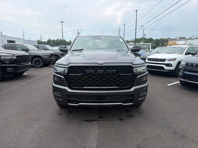 2026 RAM 1500 RAM 1500 EXPRESS CREW CAB 4X4 57 BOX