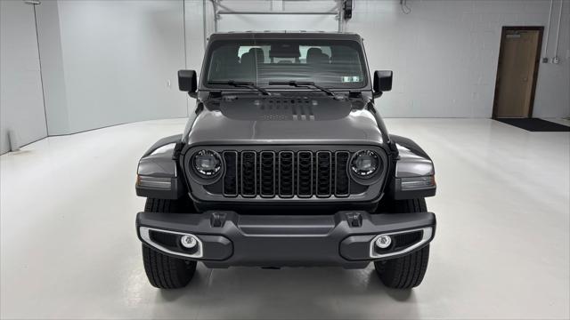 2026 Jeep Gladiator GLADIATOR SAHARA 4X4 2026 Jeep Gladiator GLADIATOR SAHARA 4X4