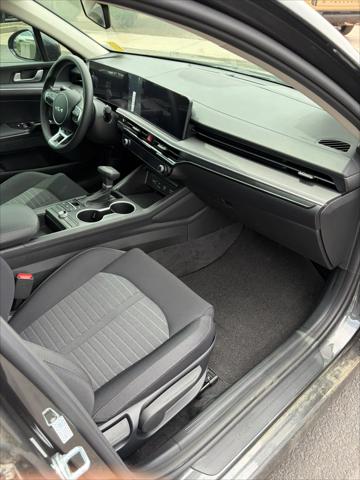 2026 Kia K5 LXS FWD