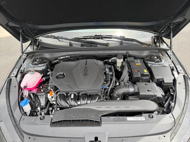 2026 Kia K5 LXS FWD