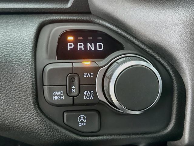 2026 Ram 1500 Express Crew Cab 4x4 57 Box