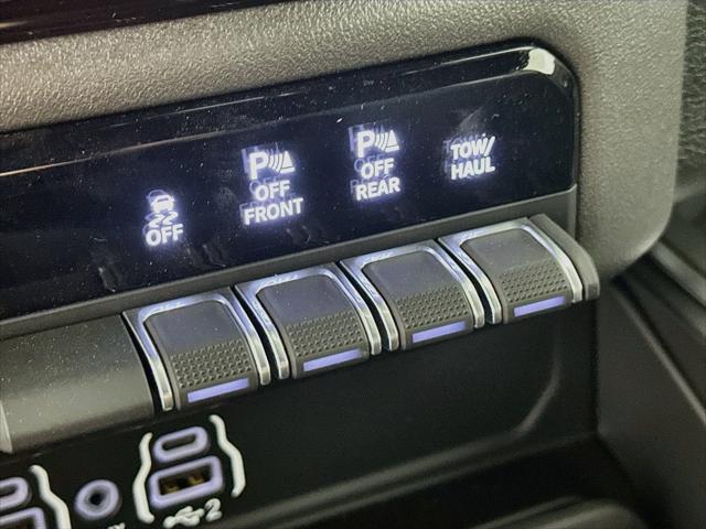 2026 Ram 1500 Express Crew Cab 4x4 57 Box