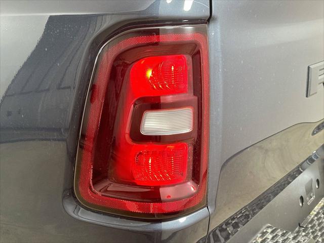 2026 Ram 1500 Express Crew Cab 4x4 57 Box