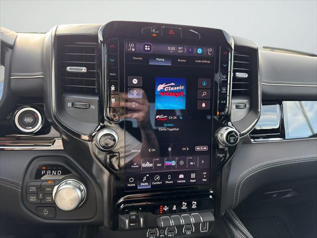 2026 Ram 1500 Limited Crew Cab 4x4 5'7" Box