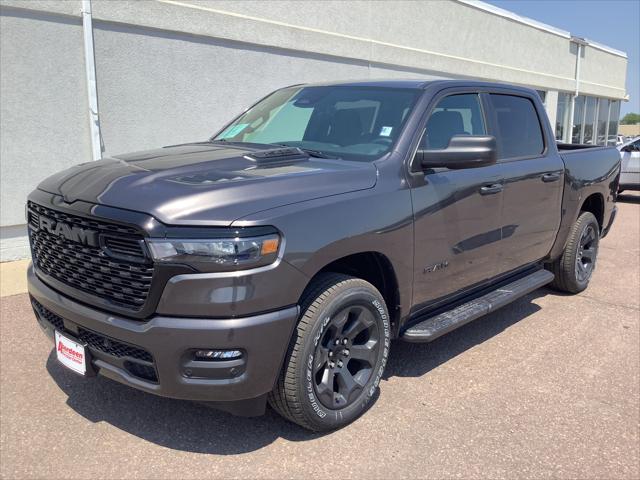 2026 RAM 1500 RAM 1500 EXPRESS CREW CAB 4X4 57 BOX