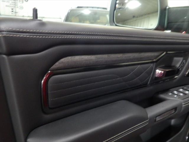 2026 Ram 1500 Limited Crew Cab 4x4 5'7" Box