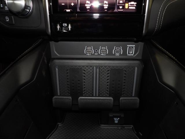 2026 Ram 1500 Limited Crew Cab 4x4 5'7" Box