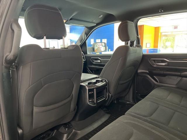 2019 Ram 1500 Big Horn/Lone Star Crew Cab 4x4 5'7" Box
