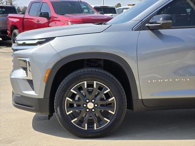 2026 Chevrolet Traverse FWD LT