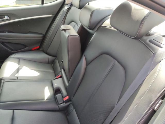 2024 Genesis G70 2.5T RWD
