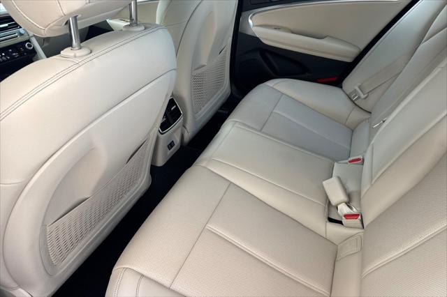2026 Genesis G70 2.5T RWD