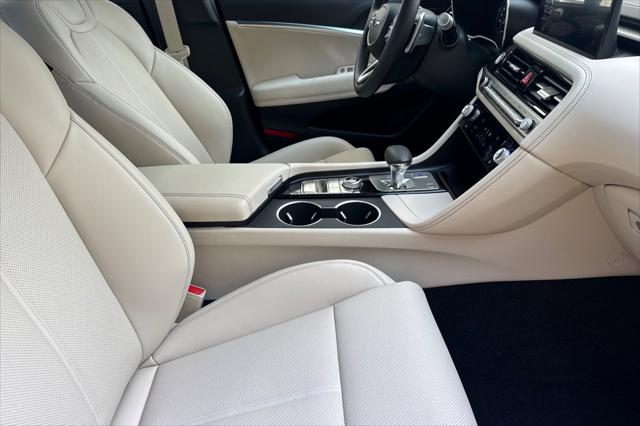 2026 Genesis G70 2.5T RWD
