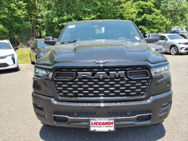2026 Ram 1500 Express Crew Cab 4x4 5'7" Box