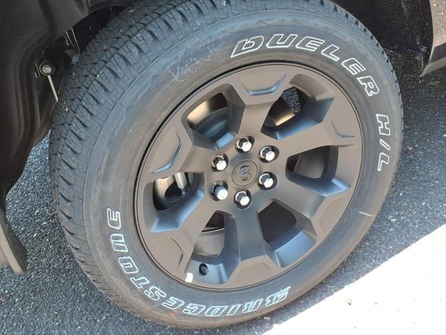 2026 Ram 1500 Express Crew Cab 4x4 5'7" Box