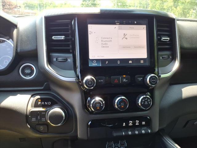 2026 Ram 1500 Express Crew Cab 4x4 5'7" Box