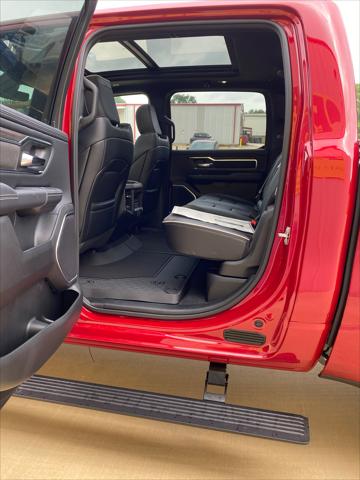2026 Ram 1500 Laramie Crew Cab 4x4 5'7" Box