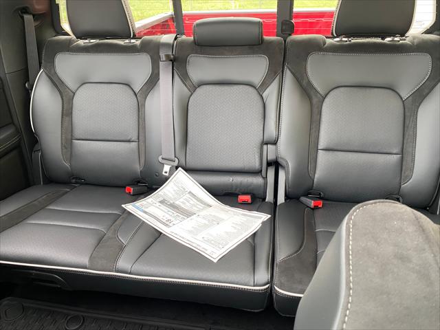 2026 Ram 1500 Laramie Crew Cab 4x4 5'7" Box