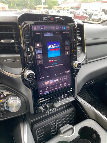 2026 Ram 1500 Laramie Crew Cab 4x4 5'7" Box