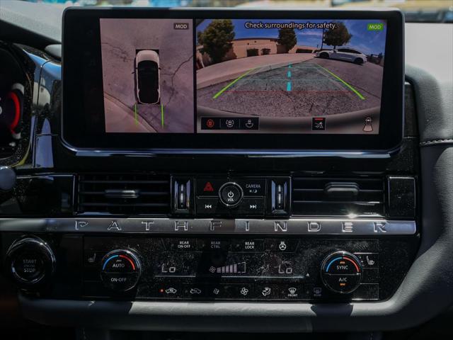 2026 Nissan Pathfinder SL