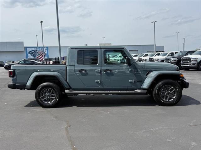 2026 Jeep Gladiator GLADIATOR SPORT S 4X4 2026 Jeep Gladiator GLADIATOR SPORT S 4X4