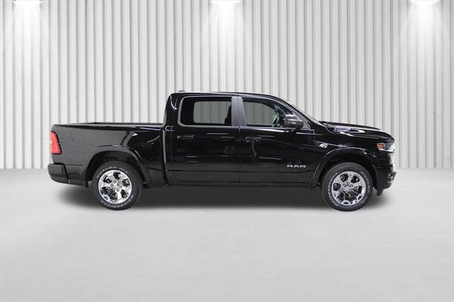 2026 RAM 1500 RAM 1500 BIG HORN CREW CAB 4X4 57 BOX