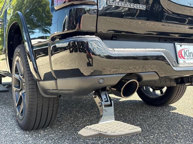 2026 Ram 1500 Laramie Crew Cab 4x4 5'7" Box