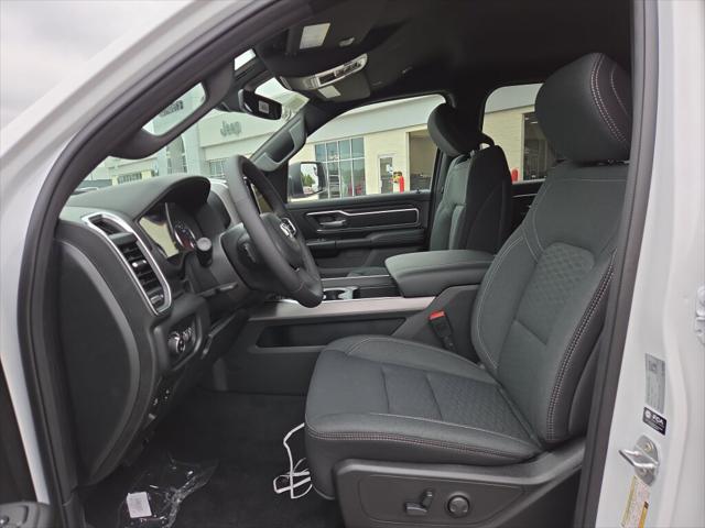 2026 Ram 1500 Big Horn Crew Cab 4x4 5'7" Box
