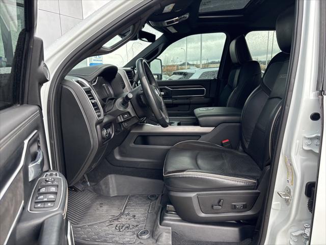 2024 Ram 3500 Laramie Crew Cab 4x4 8' Box