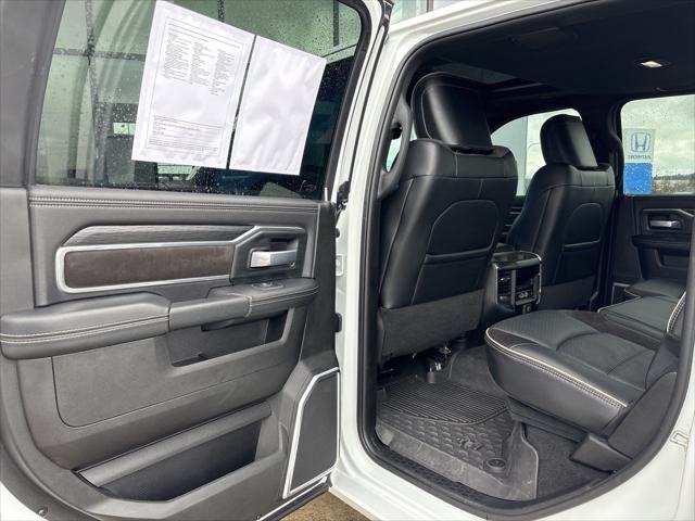 2024 Ram 3500 Laramie Crew Cab 4x4 8' Box