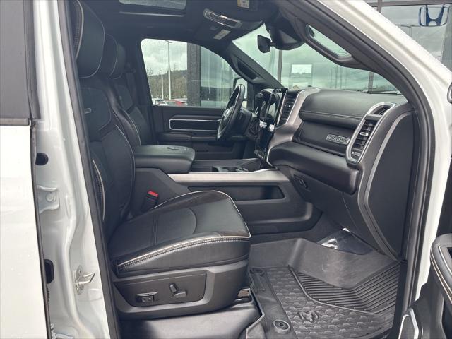 2024 Ram 3500 Laramie Crew Cab 4x4 8' Box
