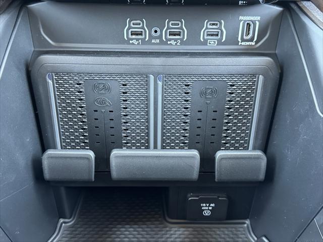 2026 Ram 1500 Limited Longhorn Crew Cab 4x4 5'7" Box