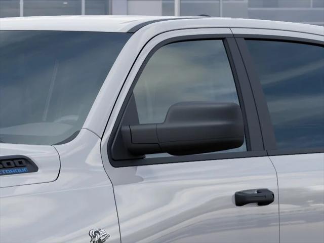 2026 Ram 1500 Warlock Crew Cab 4x4 5'7" Box