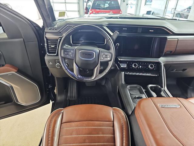 2025 GMC Sierra 2500HD 4WD Crew Cab Standard Bed Denali Ultimate
