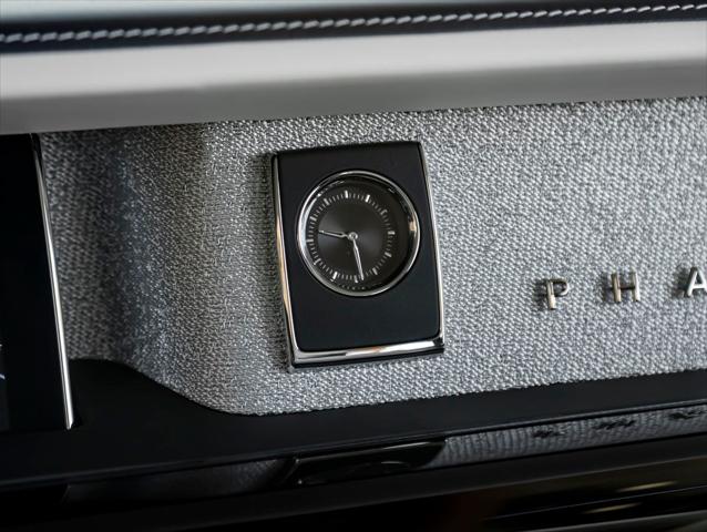 2026 Rolls-Royce Phantom Unknown