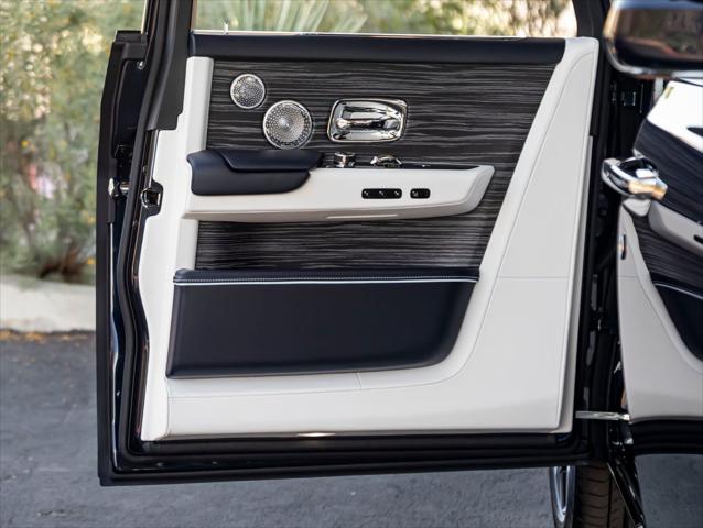 2026 Rolls-Royce Phantom Unknown