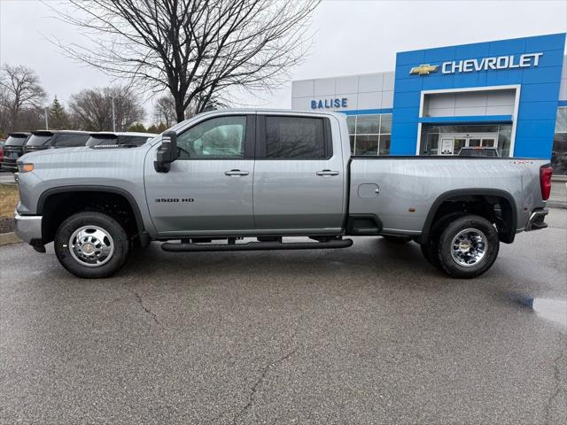 2026 Chevrolet Silverado 3500HD Crew Cab, Long Bed, LT Dual Rear Wheel, RWD