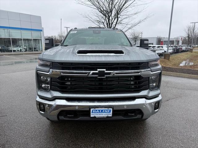 2026 Chevrolet Silverado 3500HD Crew Cab, Long Bed, LT Dual Rear Wheel, RWD