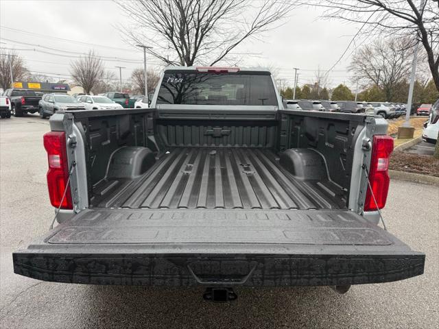 2026 Chevrolet Silverado 3500HD Crew Cab, Long Bed, LT Dual Rear Wheel, RWD