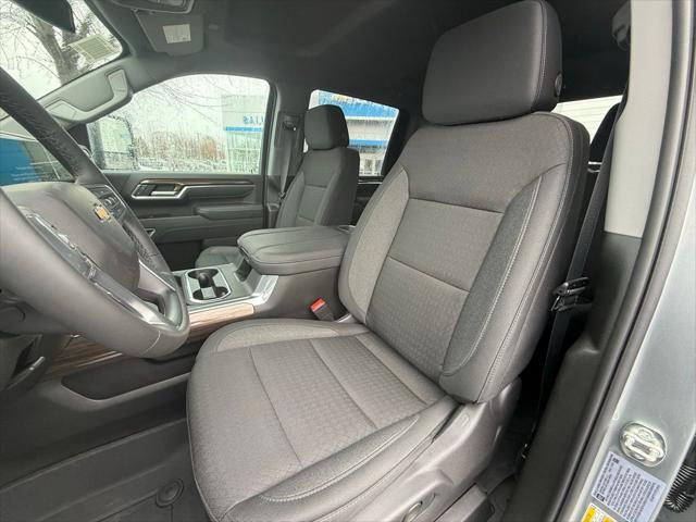 2026 Chevrolet Silverado 3500HD Crew Cab, Long Bed, LT Dual Rear Wheel, RWD