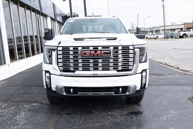 2026 GMC Sierra 2500HD Crew Cab, Standard Bed, Denali, 4WD